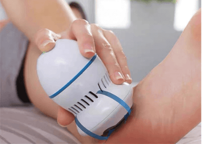 Process of treating a heel using the Electric Vacuum Foot Grinder